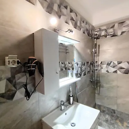 Dimelli In Apartment Athens
