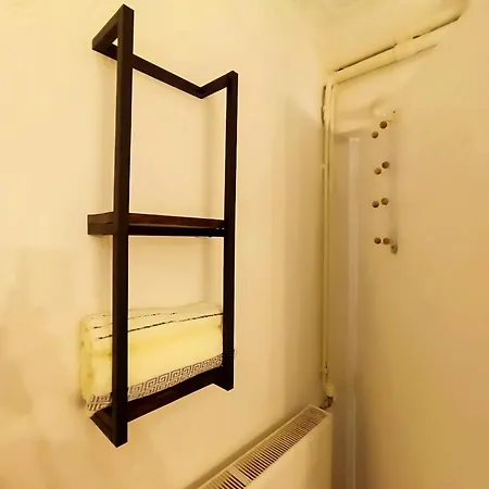 Apartment Dimelli In