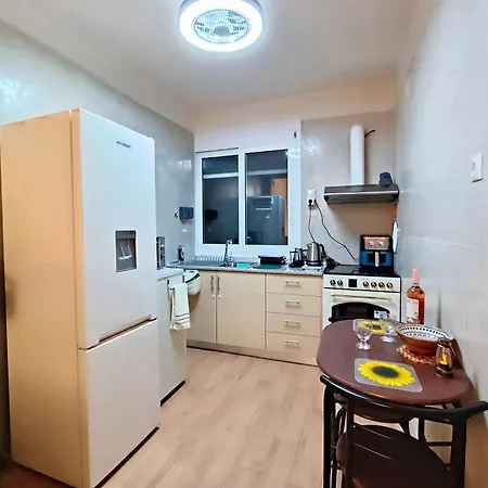 Apartment Dimelli In